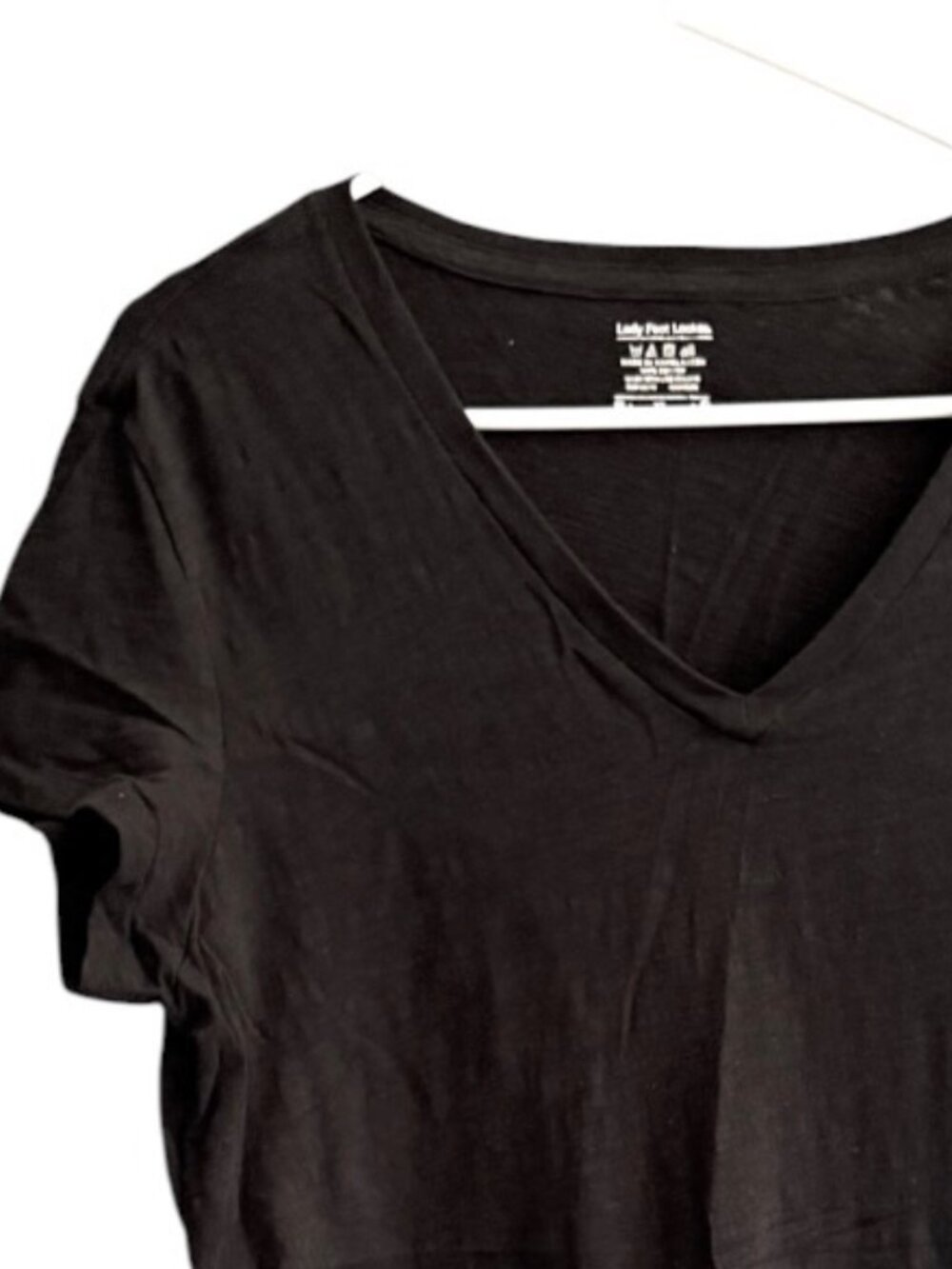 Lady Foot Locker Black Short Sleeve Cotton T-Shirt - Picture 3 of 5
